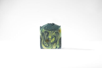 شجرة الشاي والفحم