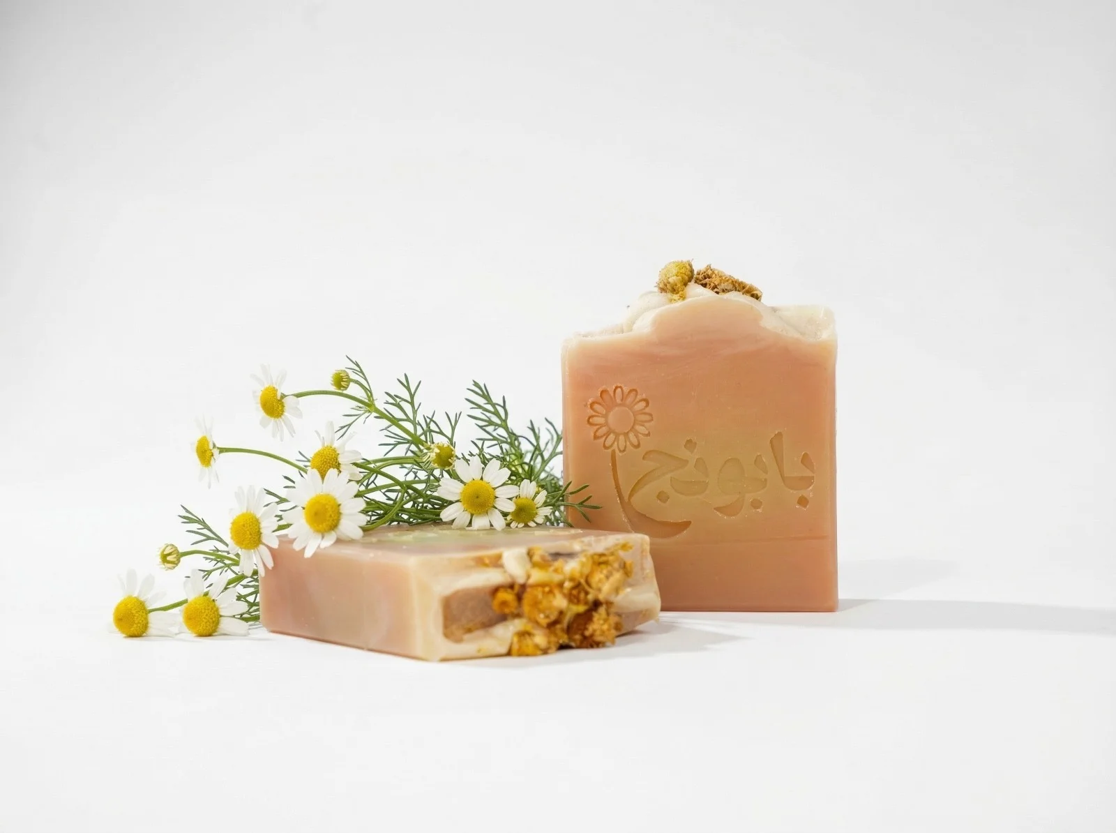 33d3a768-9e42-4acf-a2c8-af7628f30521 بابونج / Kamillenseife - Image 1