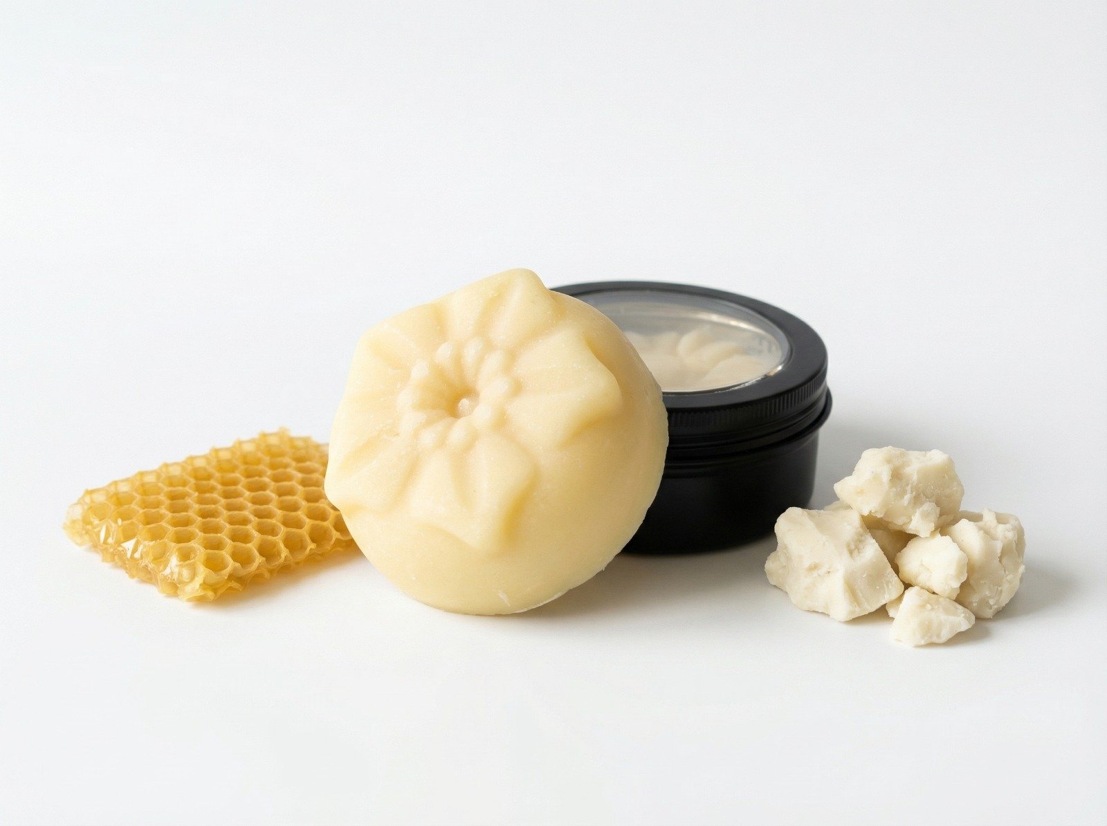 WhatsApp Image 2026-04-08 at 1.29.25 PM (1) Monoi Butter Bar - Image 1